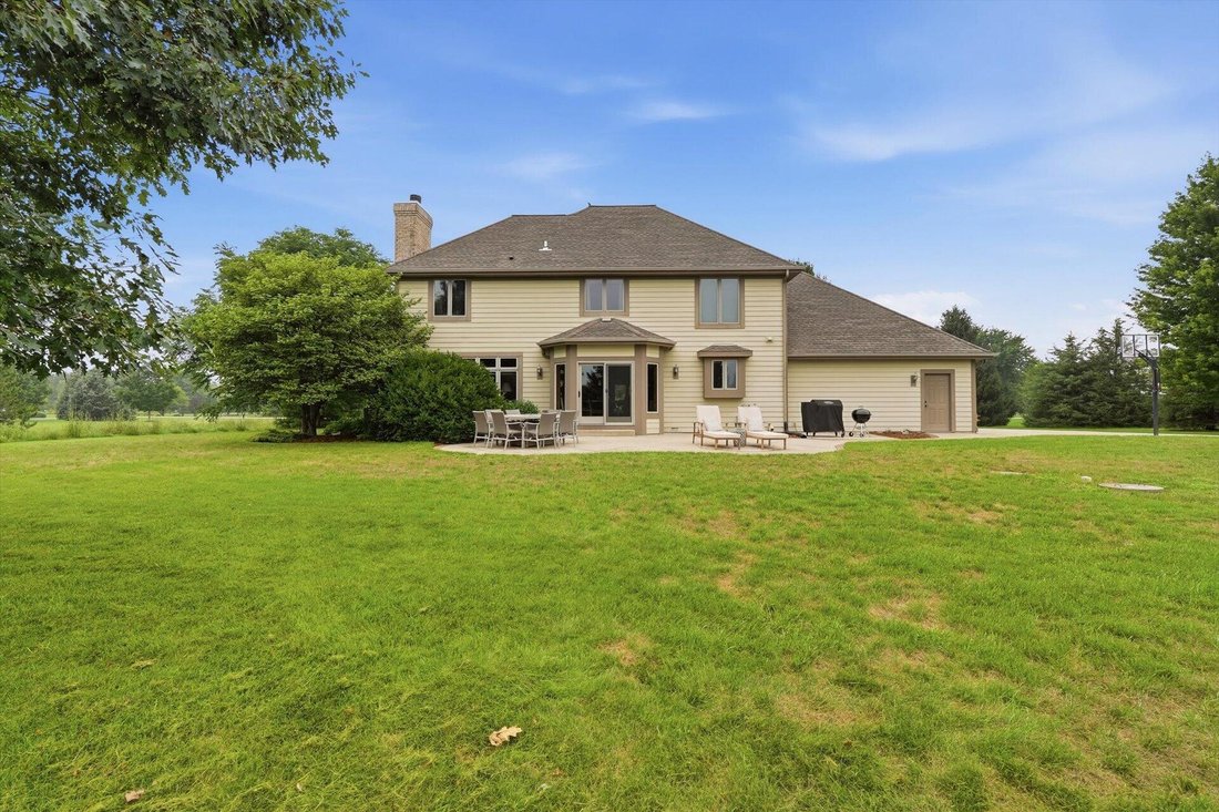 House in Eagle, Wisconsin, United States 4 - 18708808