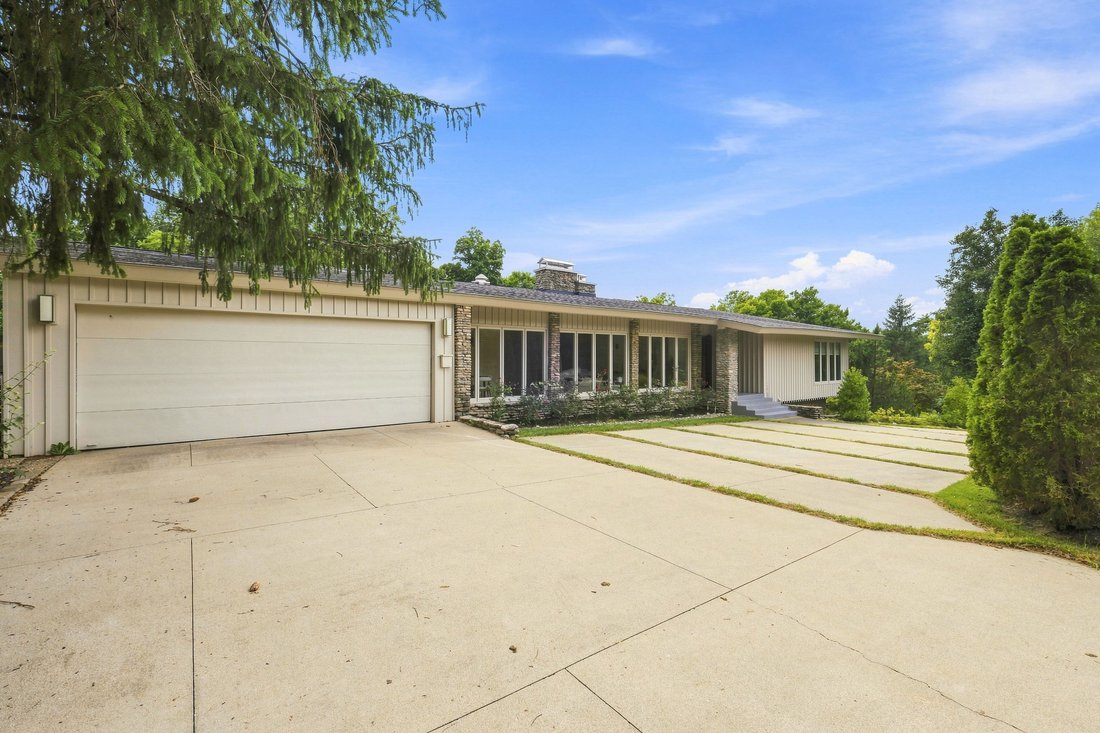 House in Watterson Park, Kentucky, United States 5 - 18704748