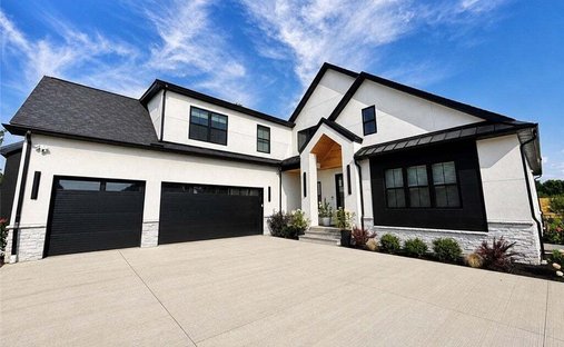 House in Westlake, Ohio, United States 1