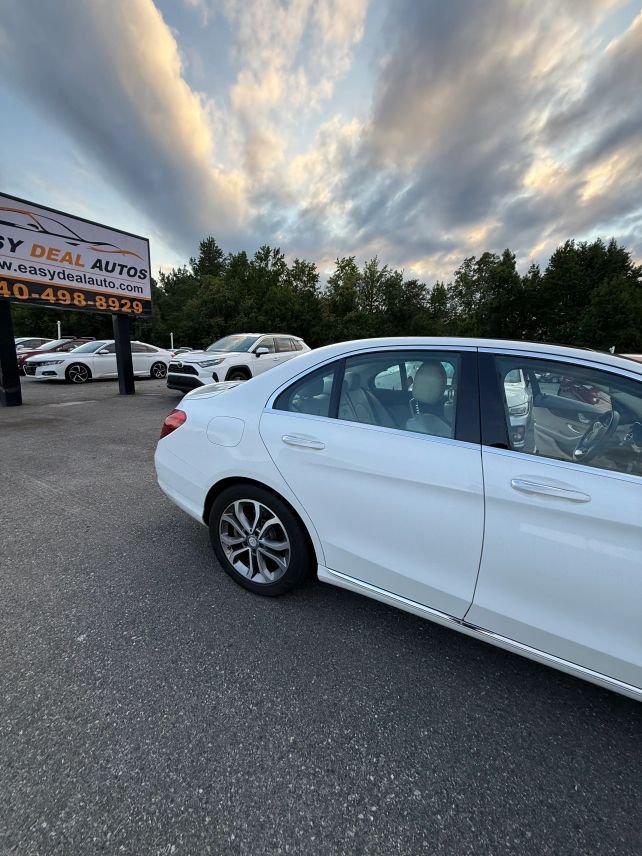 Sedan in Fredericksburg, VA, United States 4 - 18713545