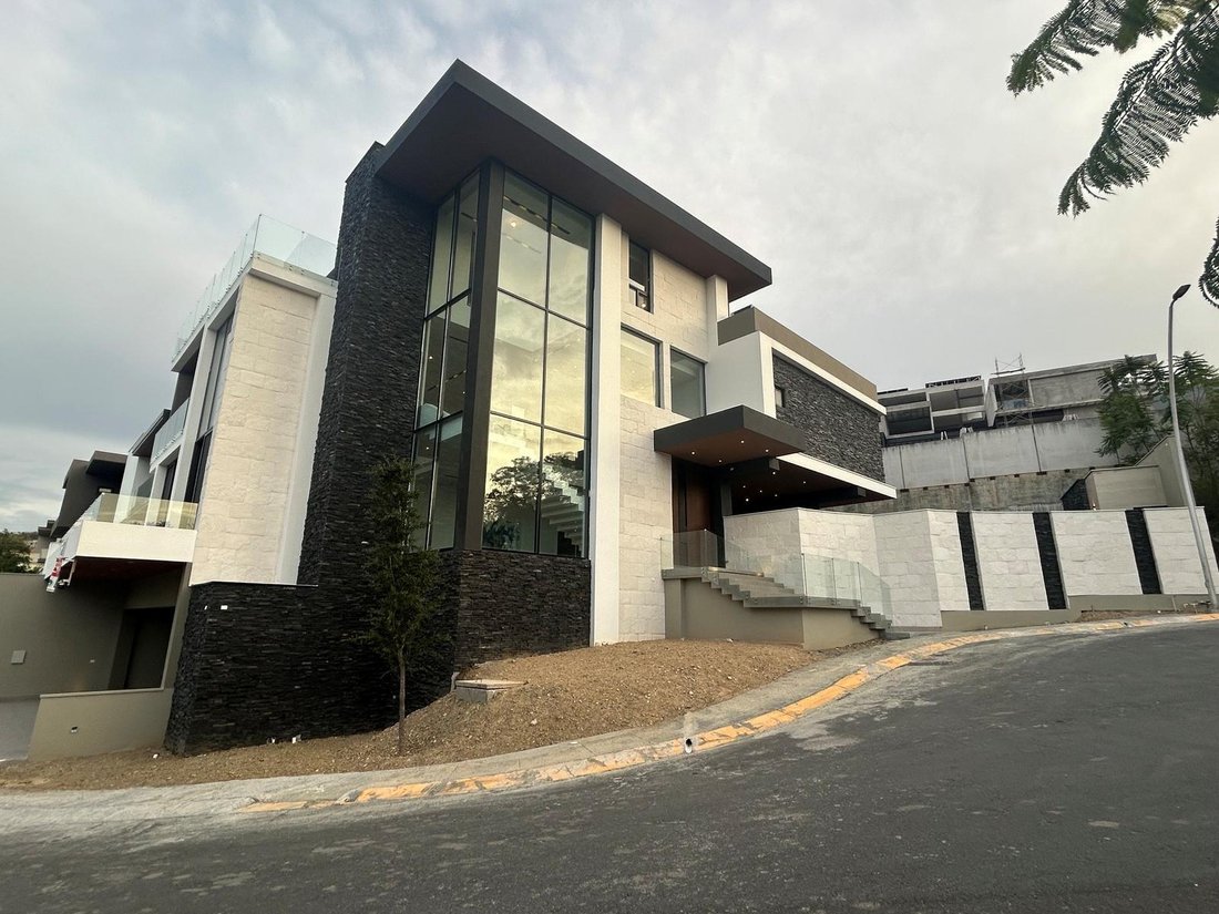 Haus in Monterrey, Nuevo León, Mexiko 1 - 18675387