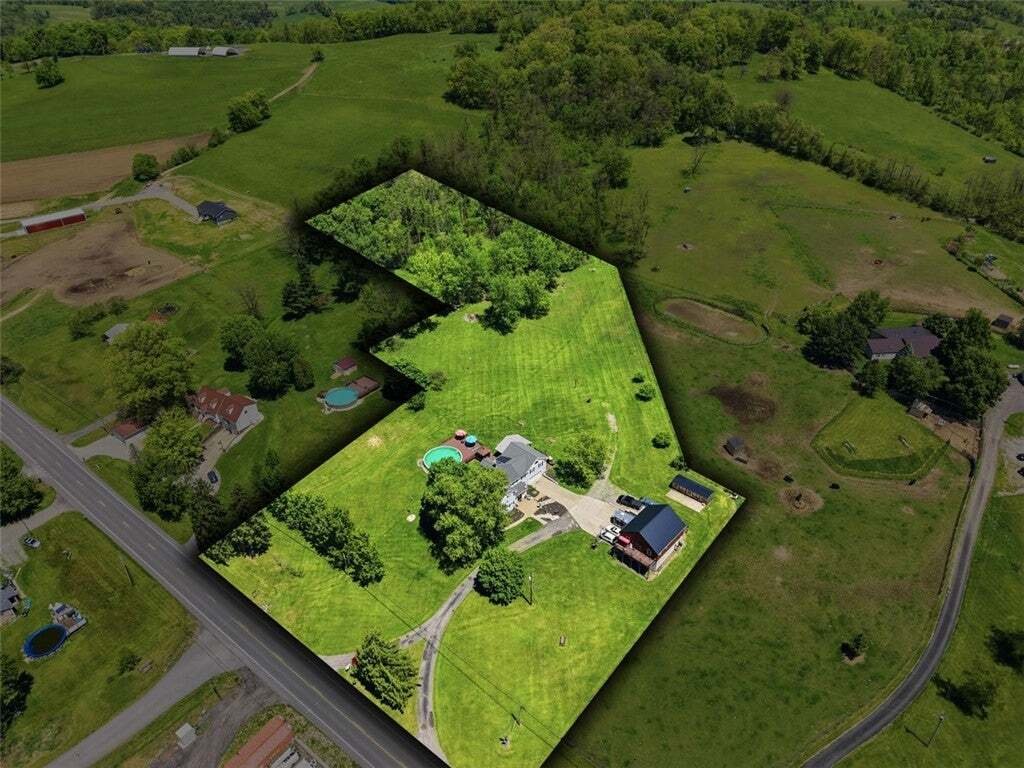 House in Hickory, Pennsylvania, United States 2 - 18709947