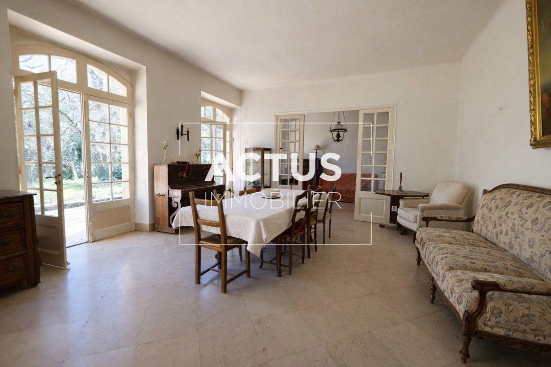 House in Lamanon, Provence-Alpes-Côte d'Azur, France 2 - 18709143