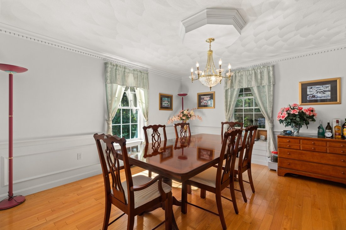 Maison à Acton, Massachusetts, États-Unis 5 - 18703945
