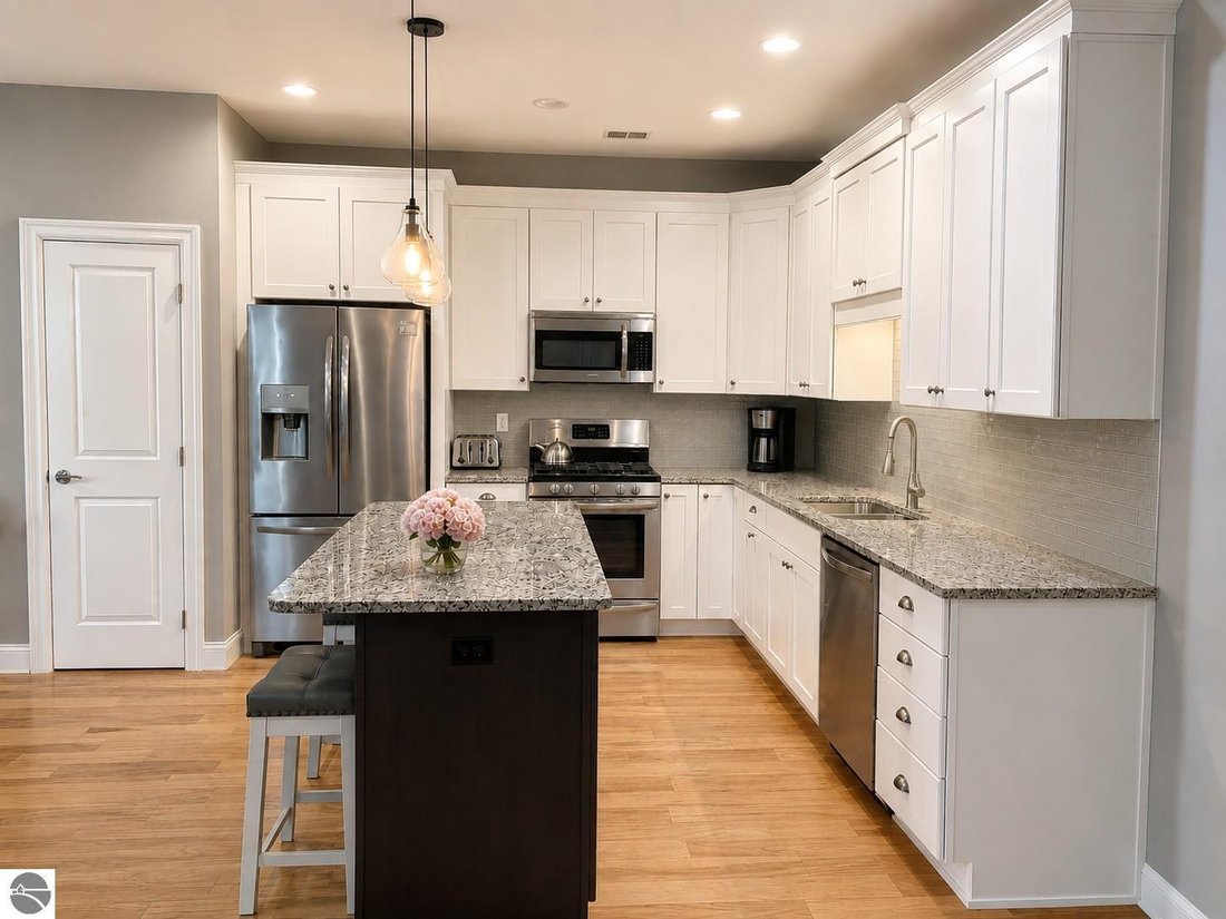 House in Garfield Township, Michigan, United States 4 - 18705160