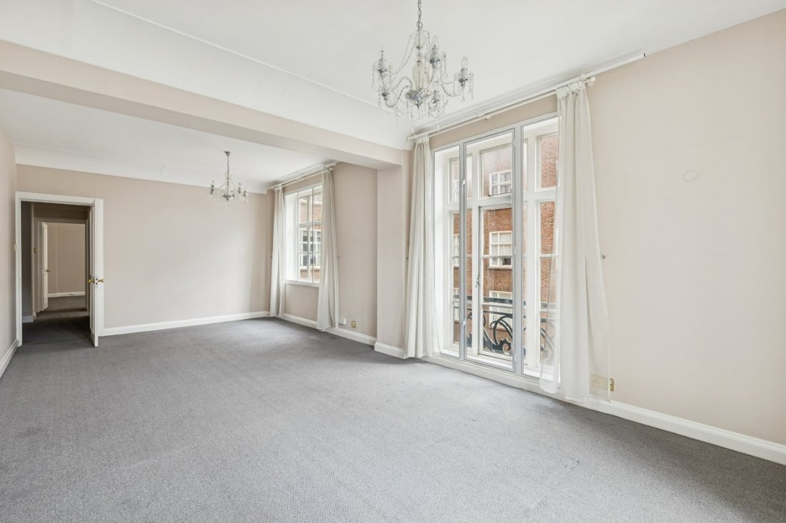 Haus in Piccadilly, Westminster, England 2 - 18703182