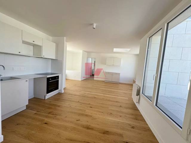 Apartment in Espaces Jeunes, Issy-les-Moulineaux, France 3 - 16329053