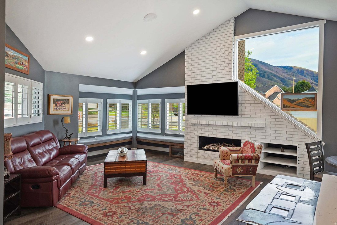 House in Sandy, Utah, United States 5 - 18705804