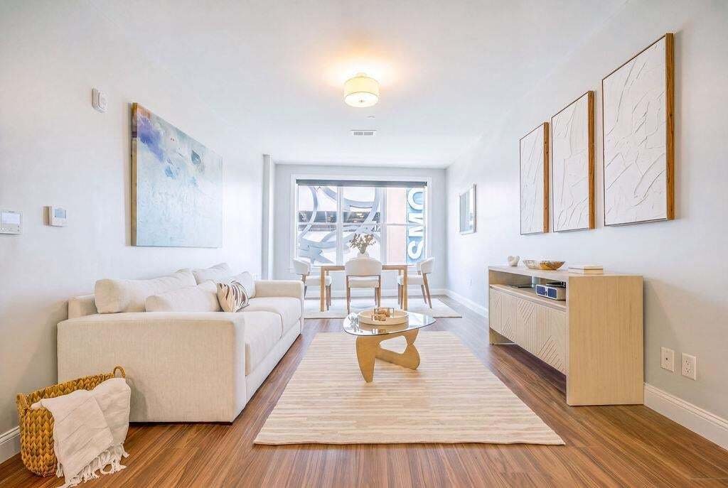 Condo in Portsmouth, New Hampshire, United States 1 - 18713313