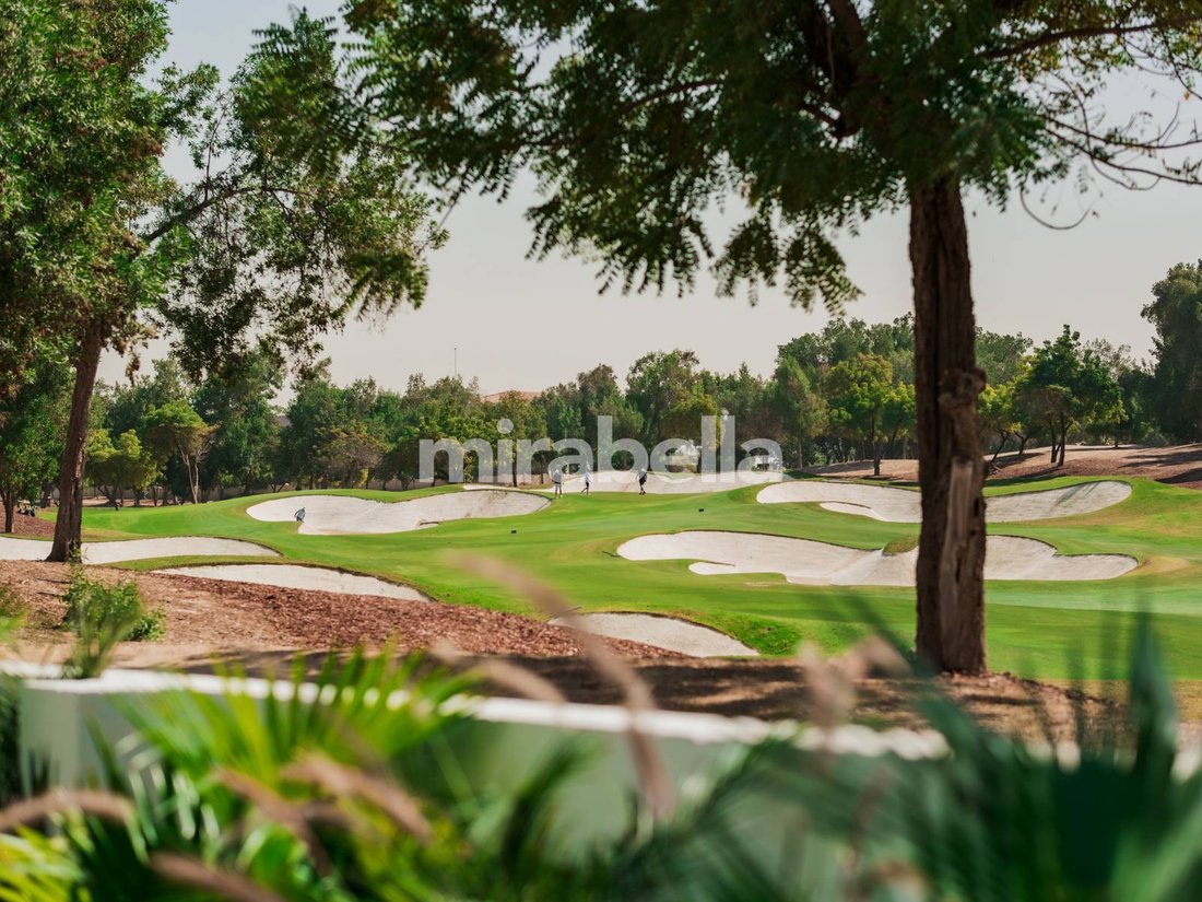 Villa in Jumeirah Golf Estates, Dubai, United Arab Emirates 3 - 18710357