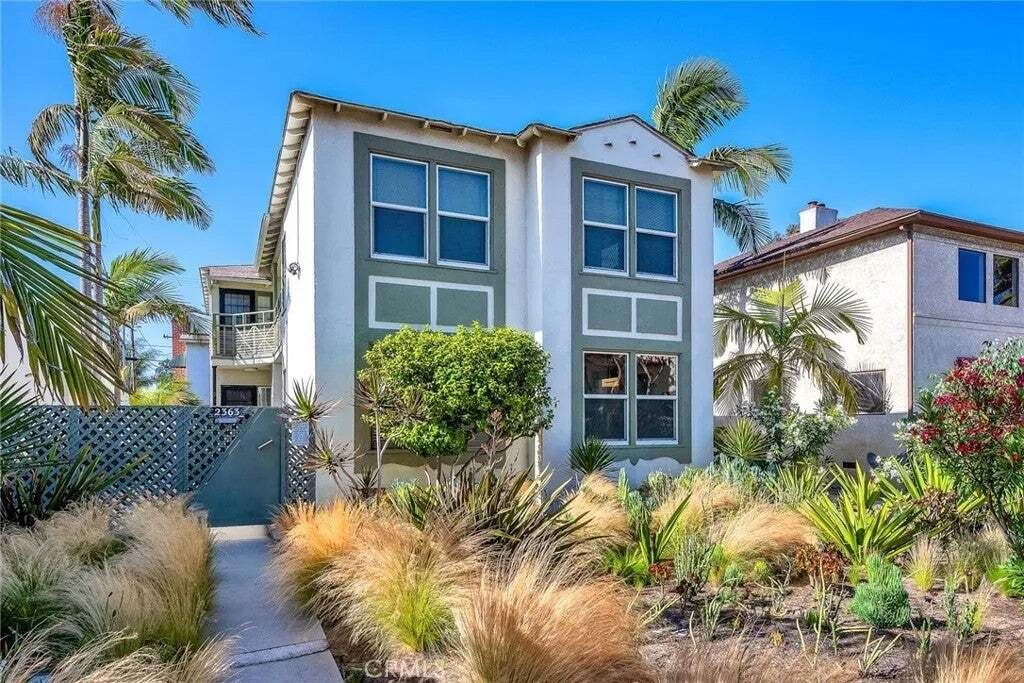 Torrance, California, United States 1 - 18204662