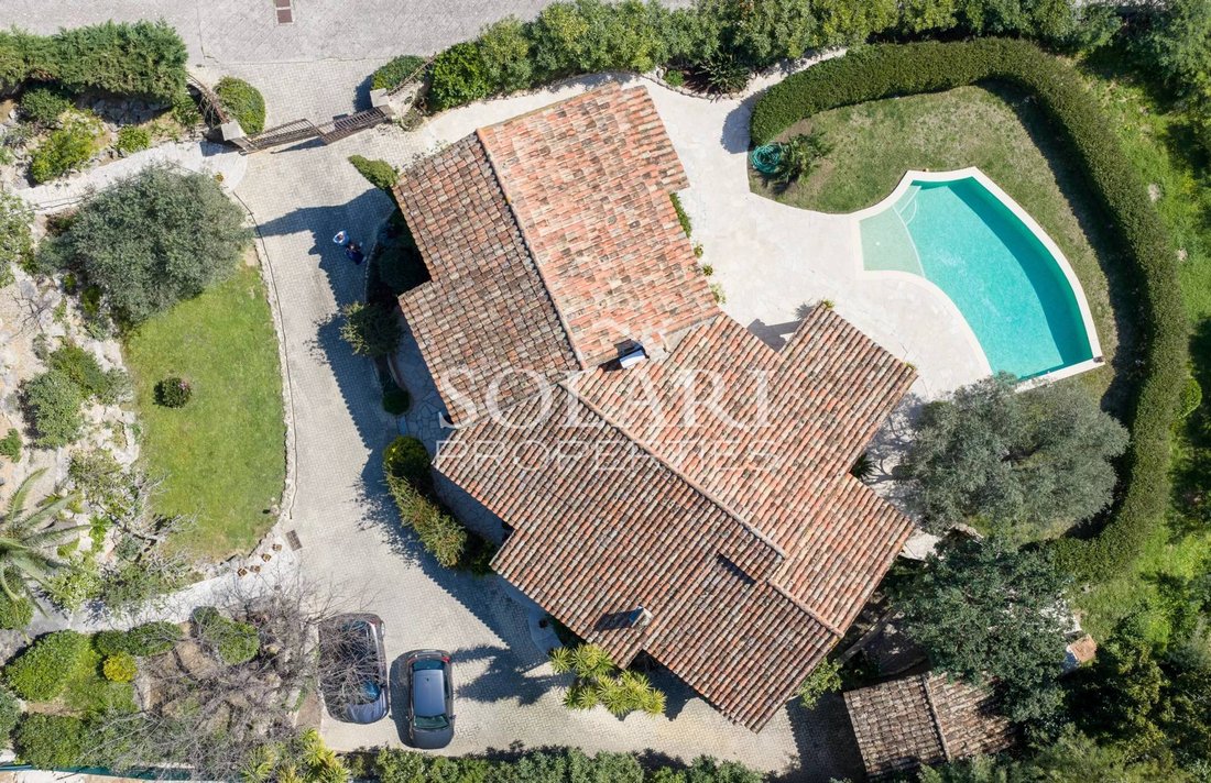 Villa en Les Termes, Mandelieu-la-Napoule, Francia 1 - 17090570