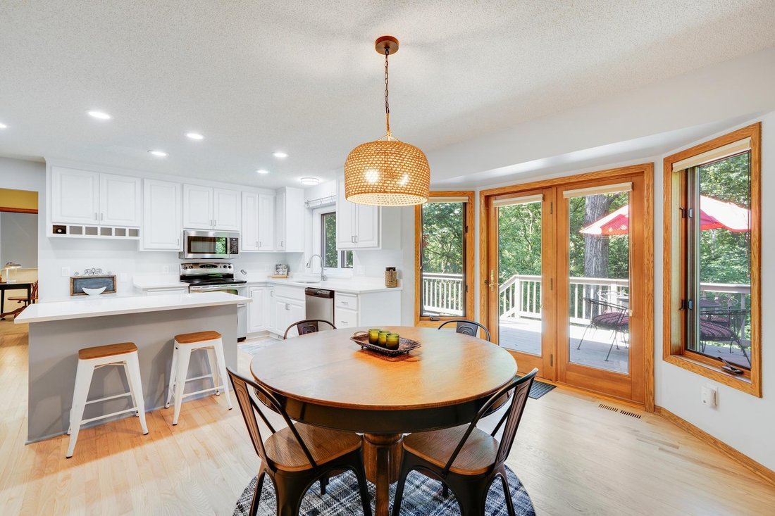 House in Eagan, Minnesota, United States 2 - 18702603
