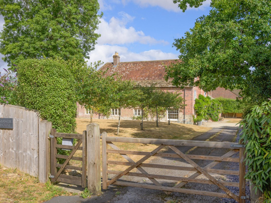 House in Edington, England 2 - 18706806