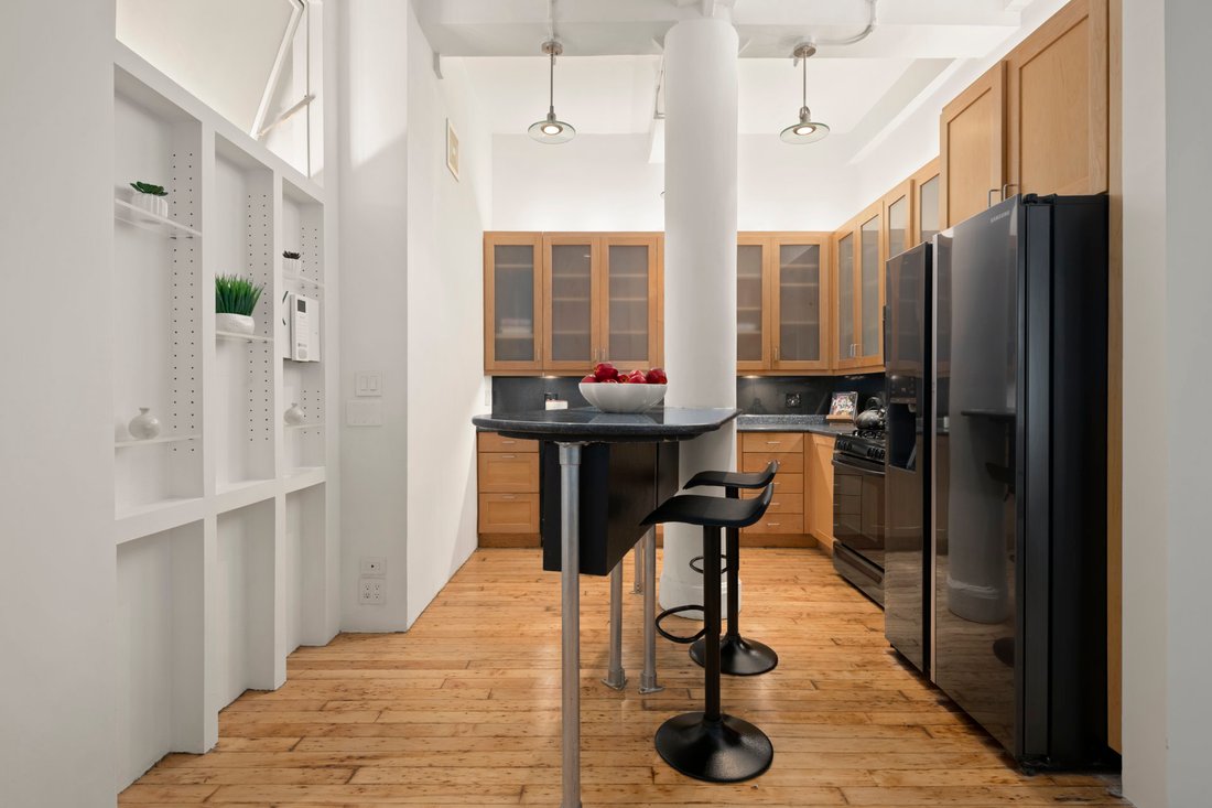 Co Op in New York, New York, United States 4 - 18706866