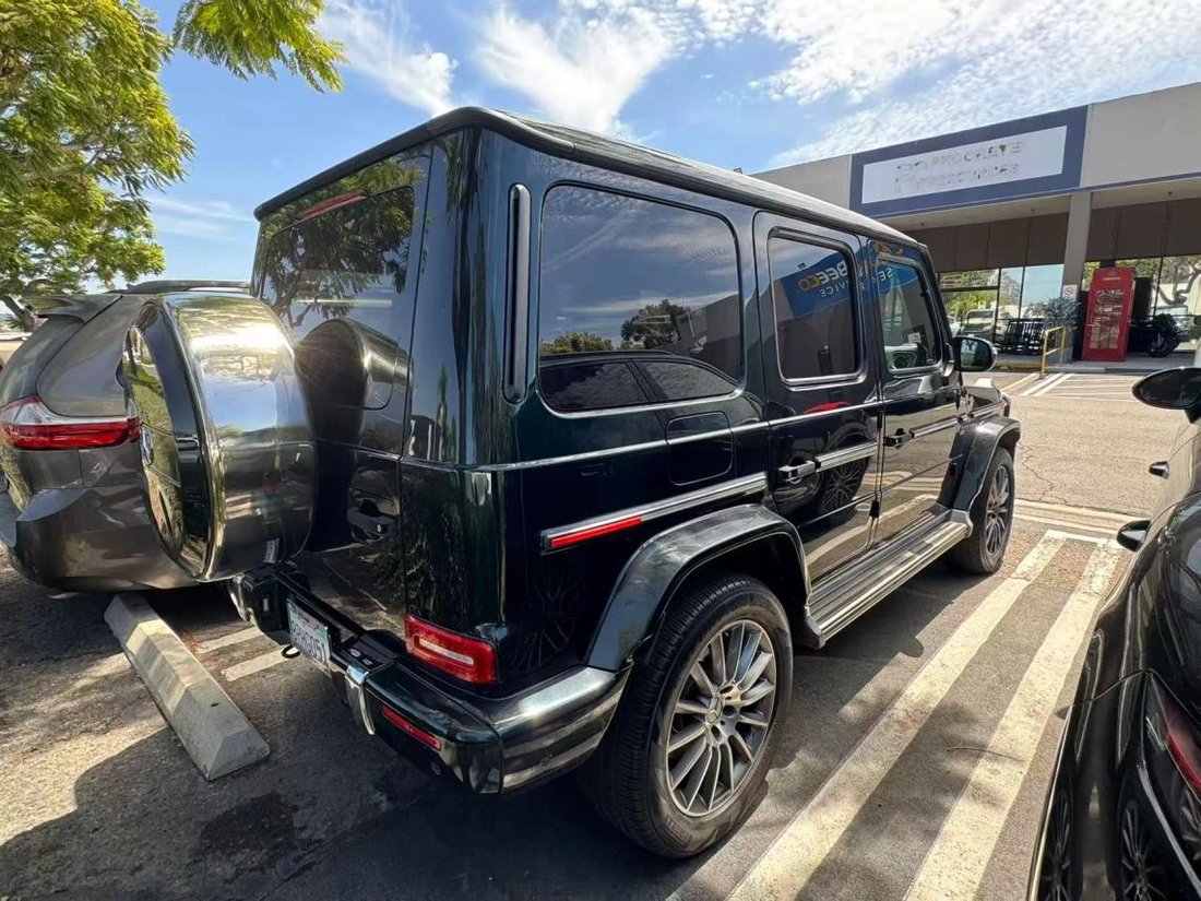 Suv in Costa Mesa, CA, United States 2 - 18712006