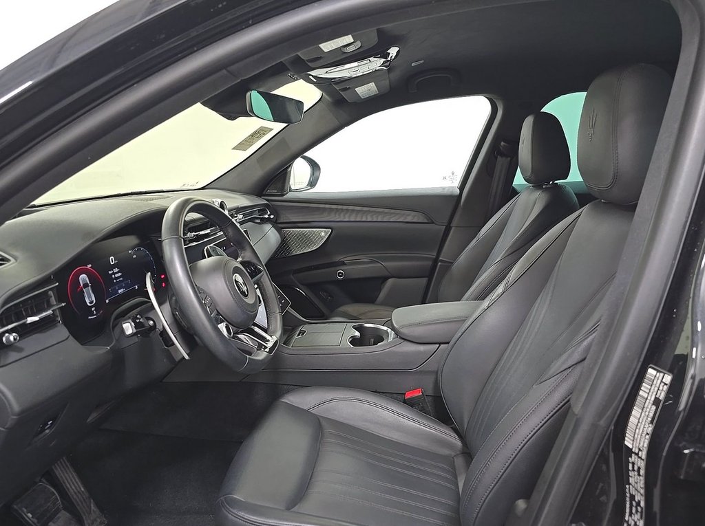 Suv in Lake Villa, IL, United States 5 - 18710532