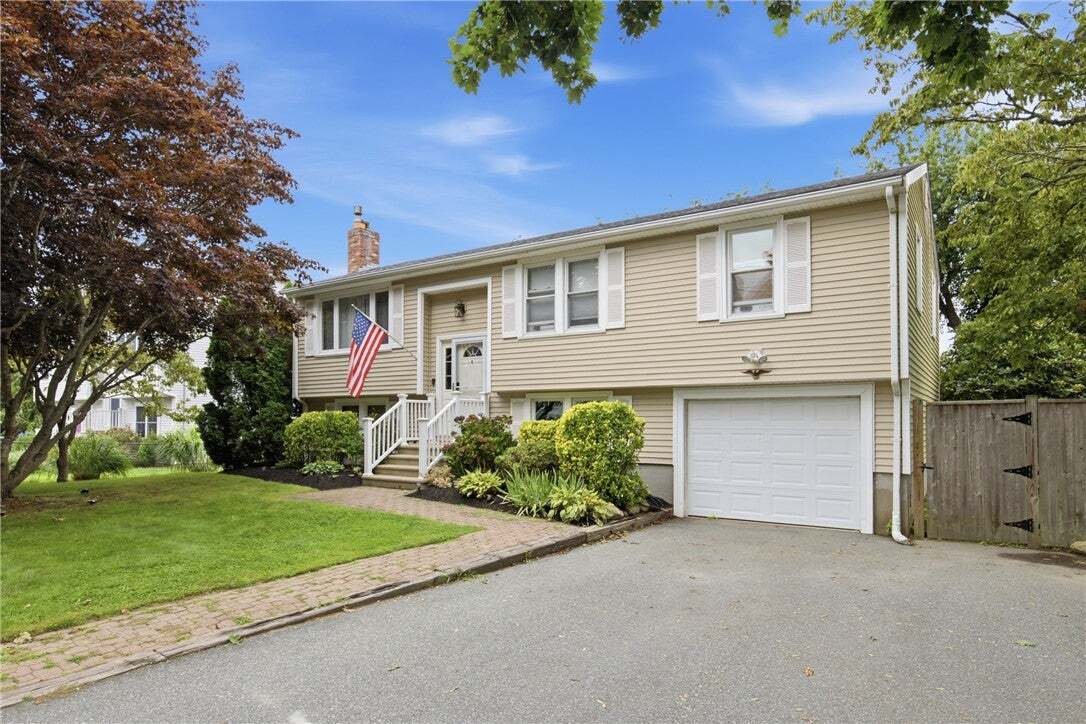 House in Portsmouth, Rhode Island, United States 2 - 18705258