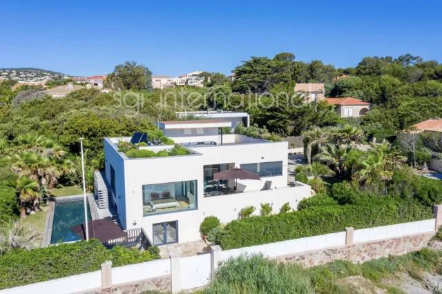 House in Frejus, Provence-Alpes-Côte d'Azur, France 1 - 18521241