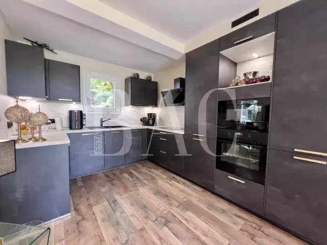 House in Cannes, Provence-Alpes-Côte d'Azur, France 4 - 18483618