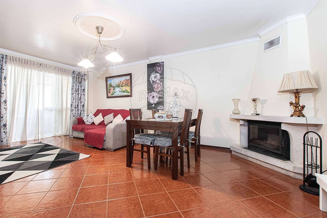Apartment in Póvoa de Santo Adrião, Lisbon, Portugal 1 - 18710315