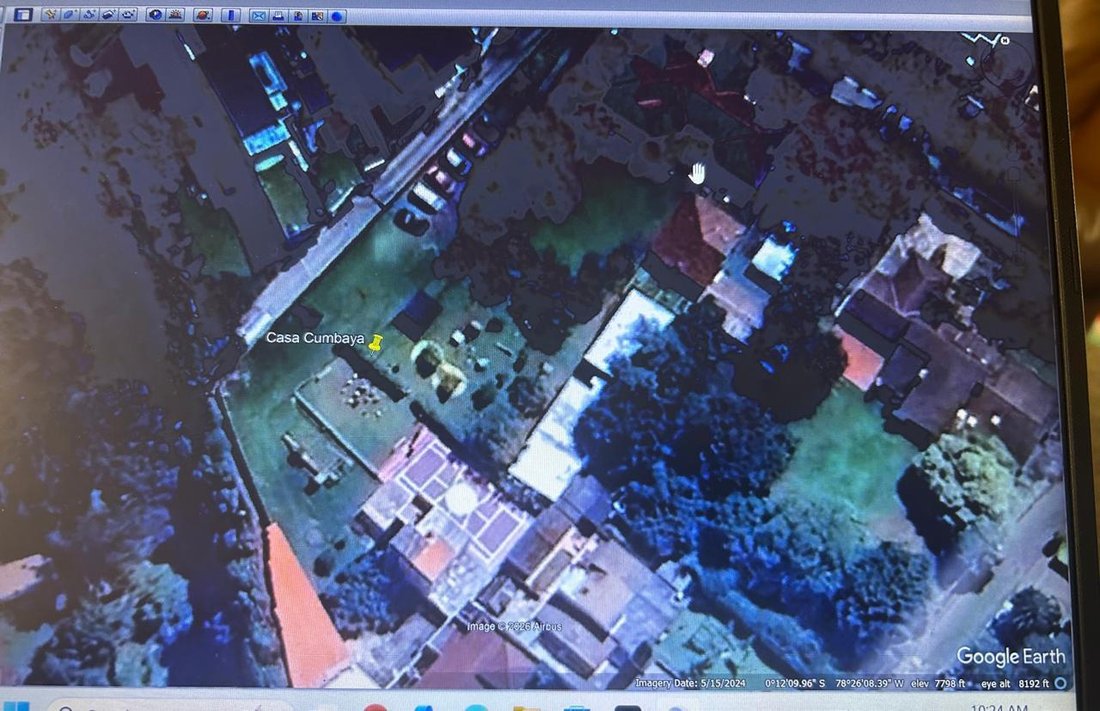 Terreno a Quito, Provincia del Pichincha, Ecuador 2 - 18714745