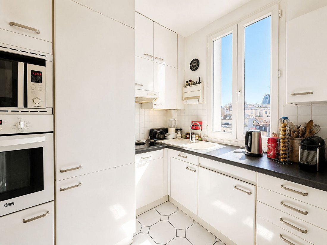 Apartment in Violet Commerce, Paris 15e Arrondissement, Paris 4 - 18715090