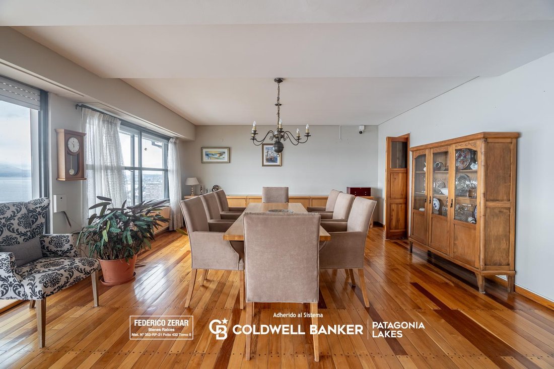 Townhouse in San Carlos de Bariloche, Río Negro, Argentina 3 - 18704659