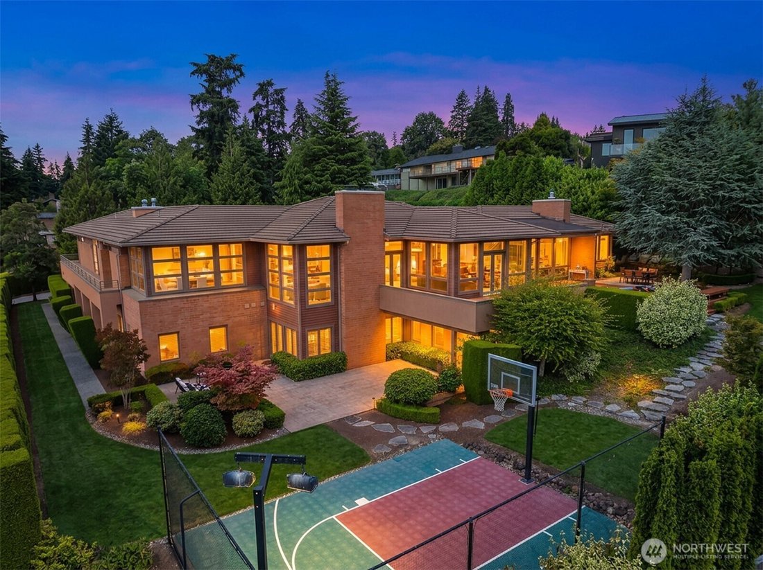 House in Bellevue, Washington, United States 1 - 18709728