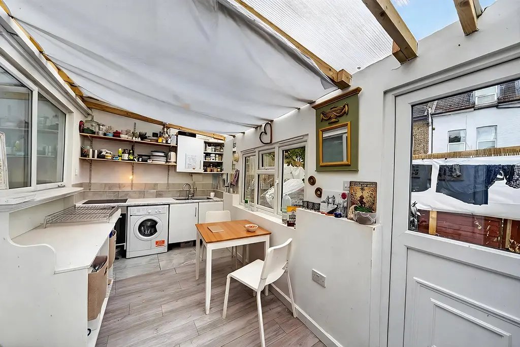 House in Streatham Hill, Lambeth (Greater London), England 3 - 18708669
