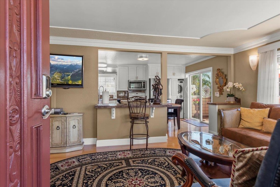 House in San Carlos, California, United States 3 - 18705604