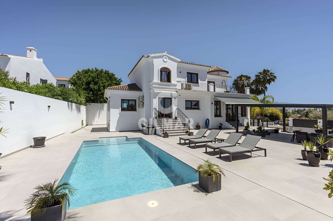 Villa in Estepona, Andalusien, Spanien 2 - 18708902
