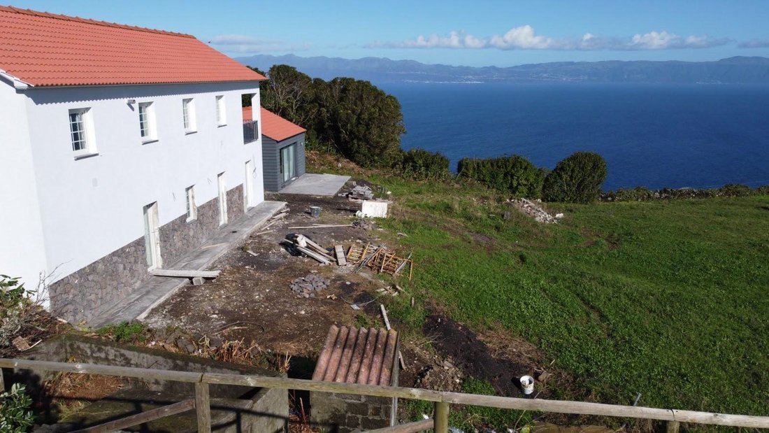 House in Ribeirinha, Azores, Portugal 2 - 18712944