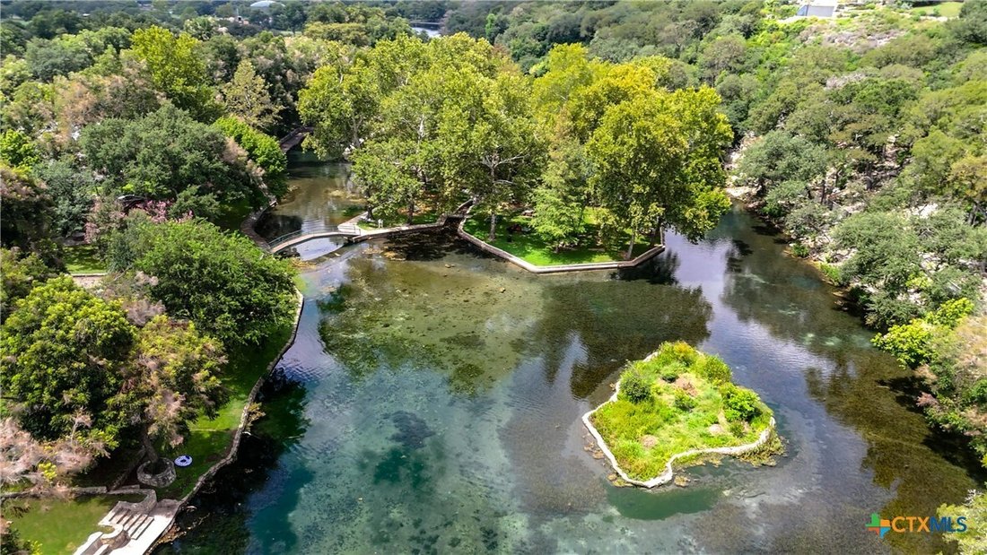 House in New Braunfels, Texas, United States 1 - 18706385