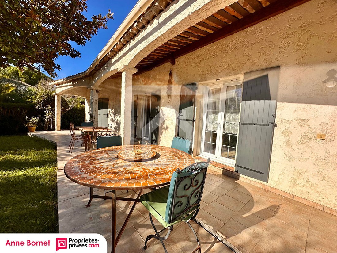 Villa in Cannes, Provence-Alpes-Côte d'Azur, France 3 - 18709599