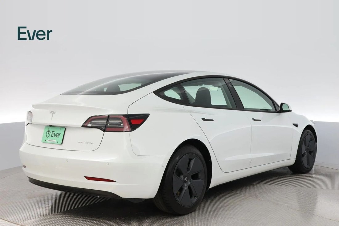 Sedan in San Francisco, CA, United States 3 - 18714982