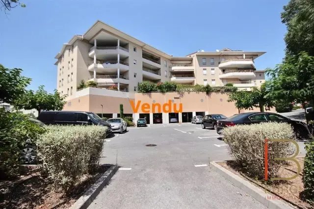 Apartment in Le Dramont-Agay-Anthéor-Le Trayas, Saint-Raphaël, France 2 - 15694111
