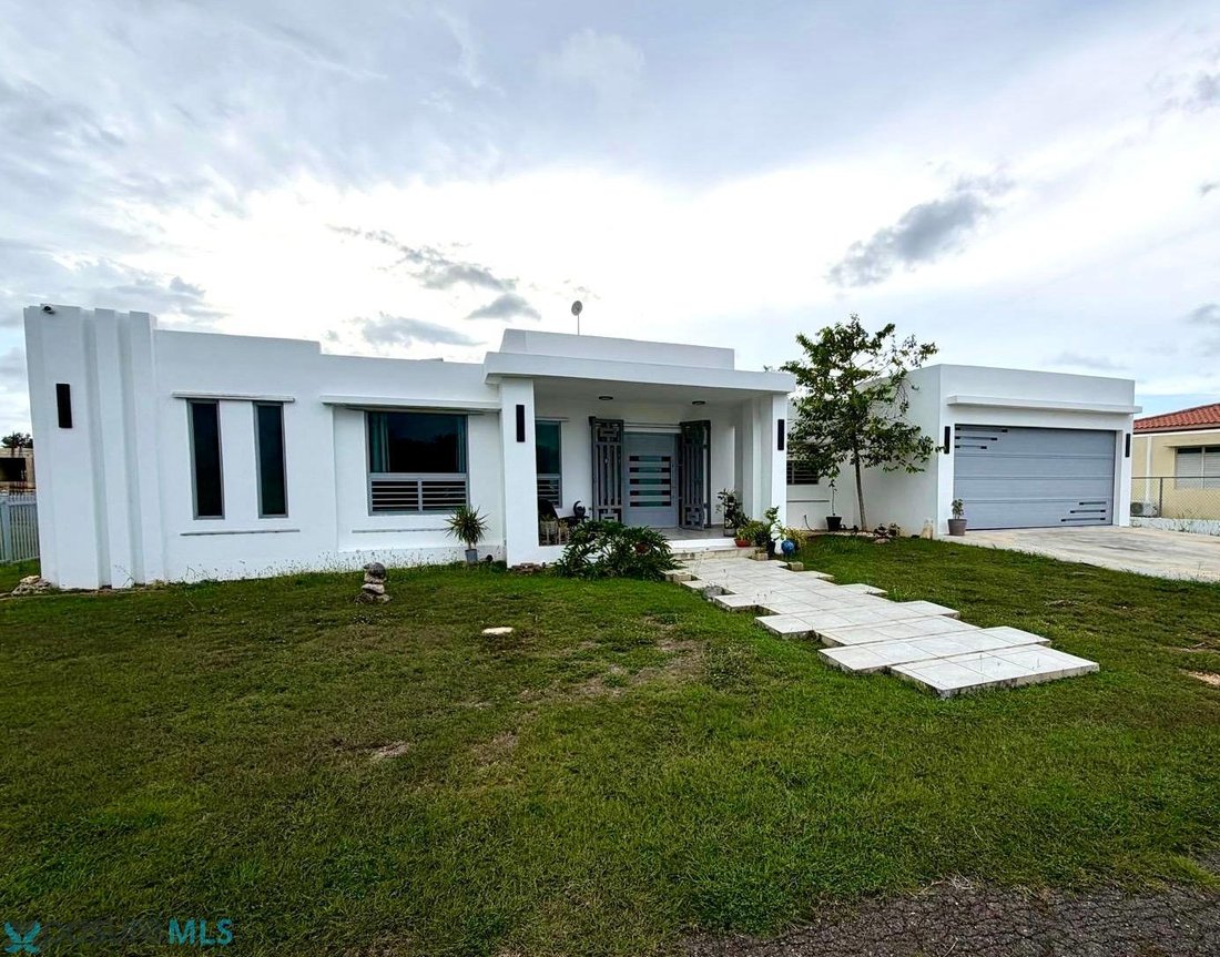 House in Aguacate, Puerto Rico 1 - 18710321