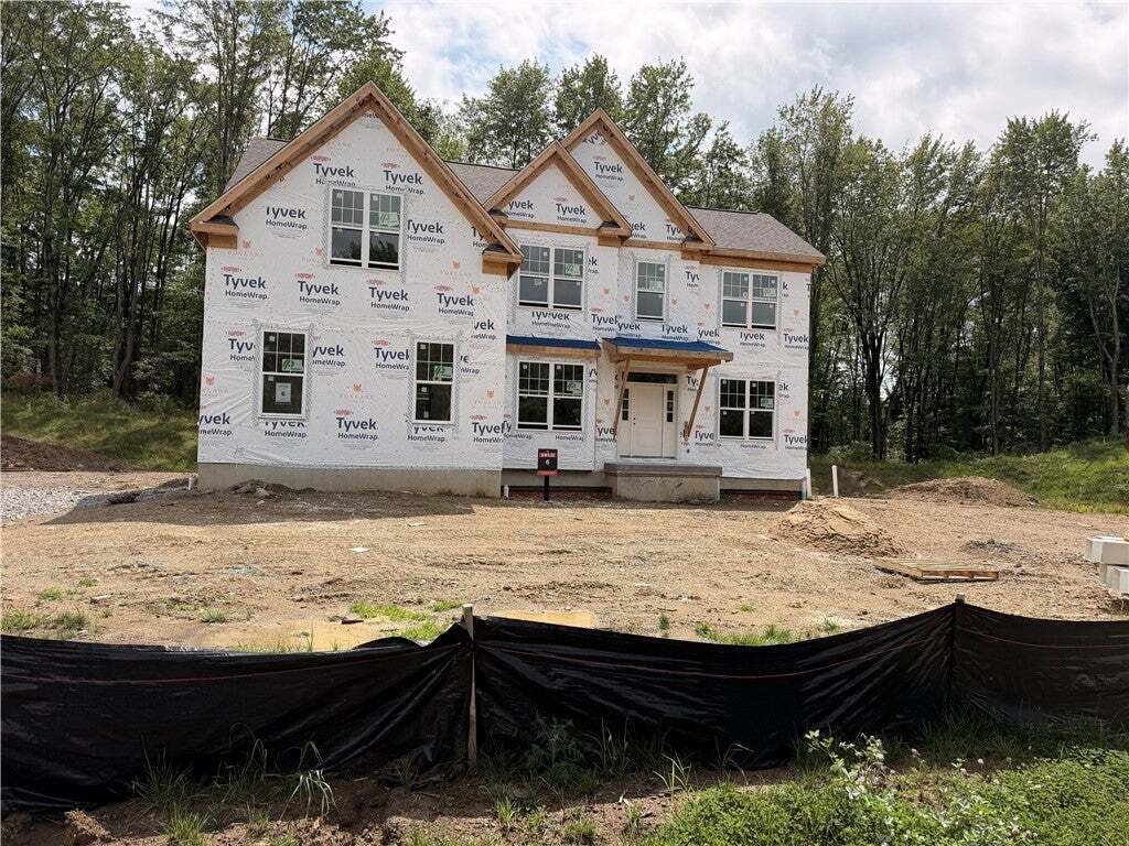 House in Vandergrift, Pennsylvania, United States 2 - 18705191