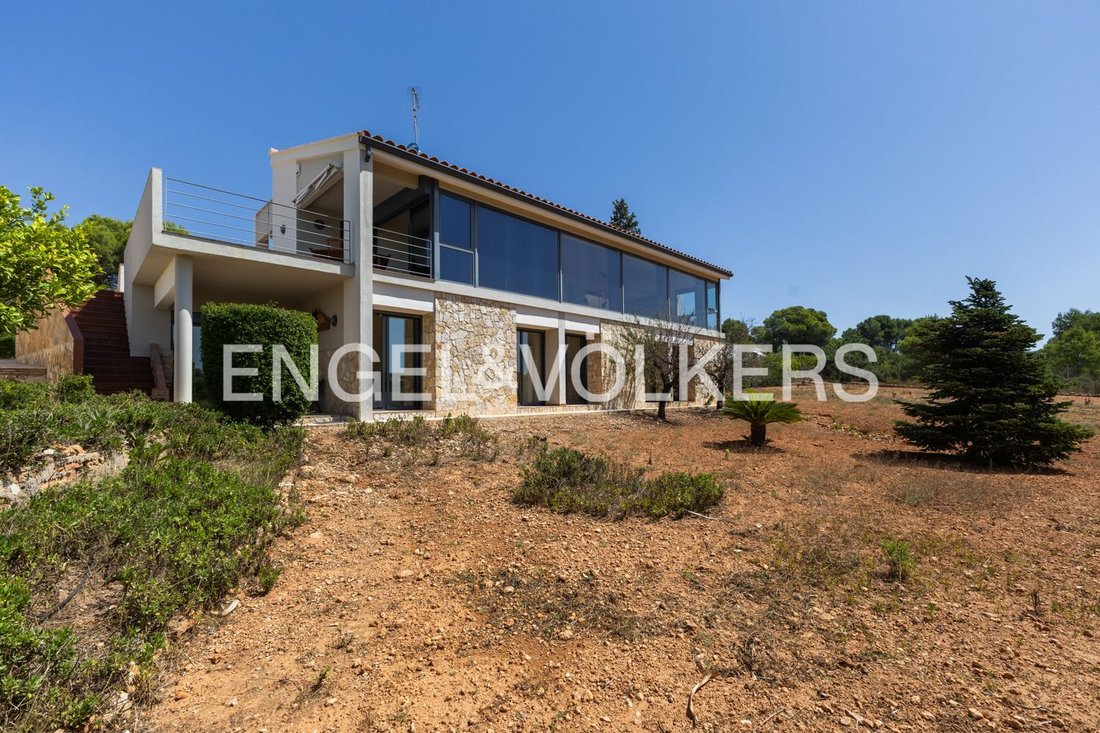 House in Montserrat, Valencian Community, Spain 1 - 18707200