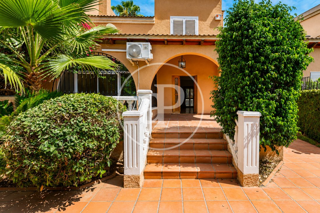 Villa in l'Eliana, Valencian Community, Spain 2 - 18708995
