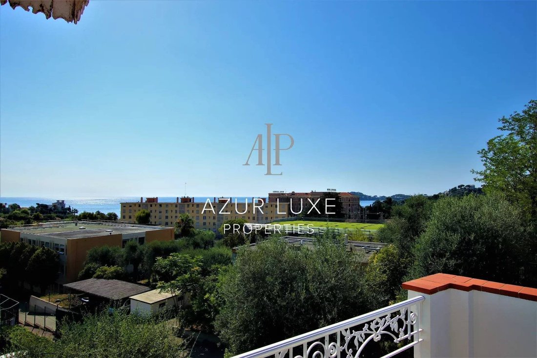 Villa in Beaulieu-sur-Mer, Provence-Alpes-Côte d'Azur, France 3 - 15768481
