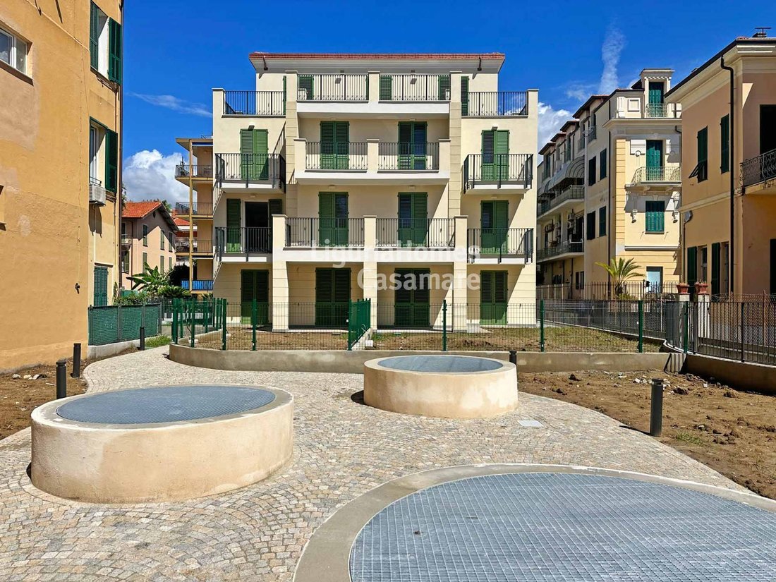 Appartamento a Bordighera, Liguria, Italia 1 - 13528073