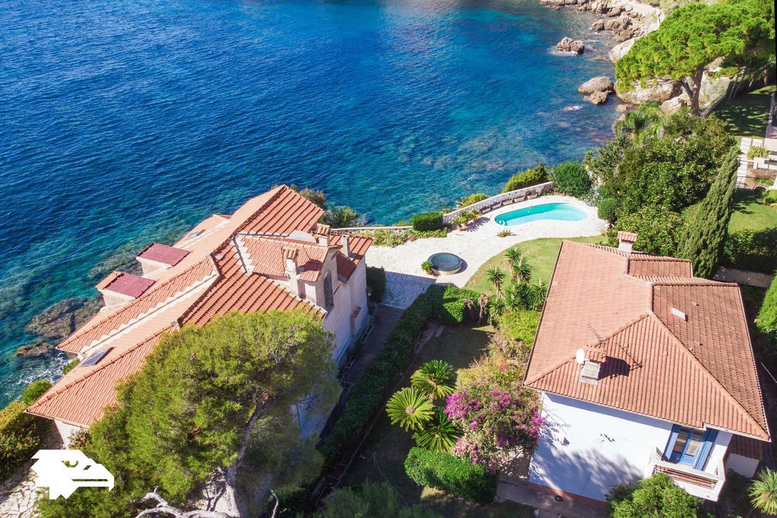 Villa in Cap-d'Ail, Provence-Alpes-Côte d'Azur, France 3 - 18709084