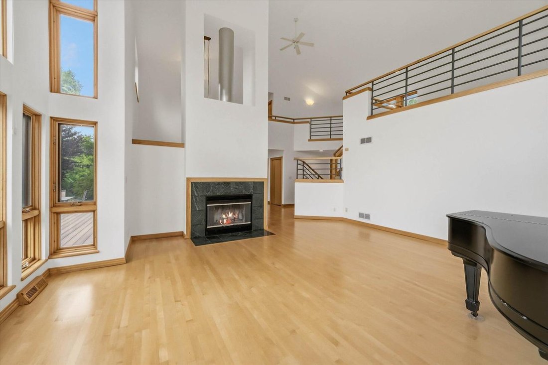 House in Thiensville, Wisconsin, United States 4 - 18710126