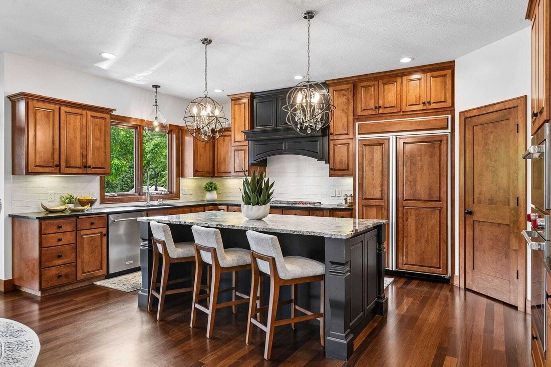 House in Chanhassen, Minnesota, United States 5 - 18708265