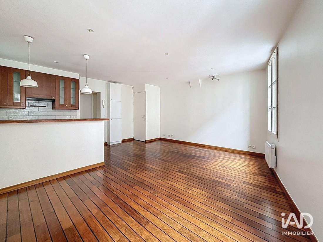 Apartment in Chaillot, Paris 16e Arrondissement, Paris 4 - 18710009
