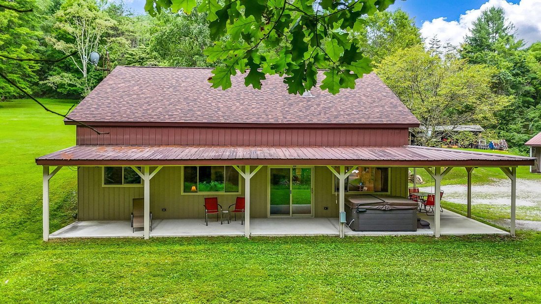 House in Logan, Ohio, United States 2 - 18705388