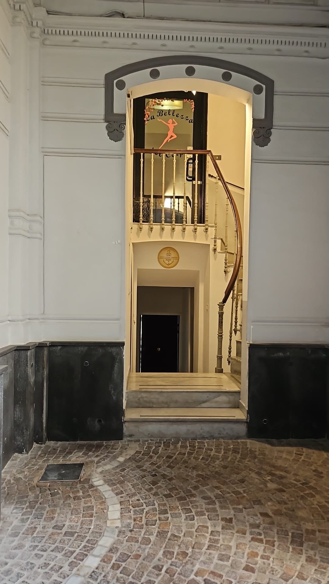 Apartment in Mergellina, Naples, Campania 2 - 18710369