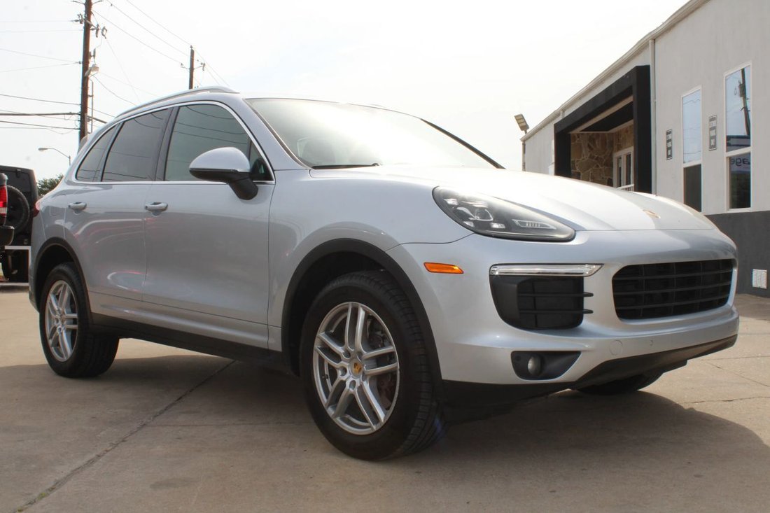 Suv in Plano, TX, United States 1 - 18712042